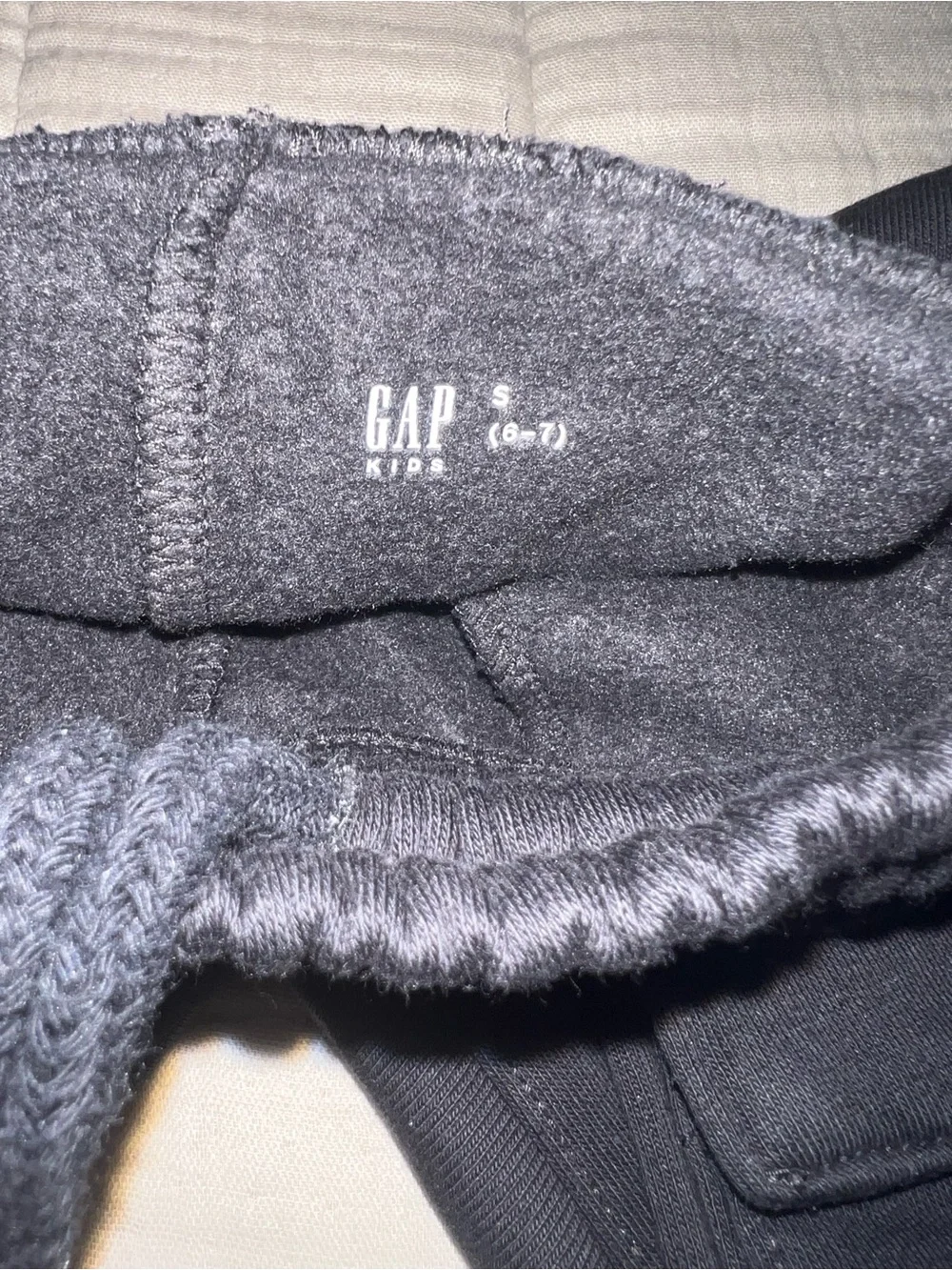 GAP Girl Set of Sweatpants in Black and Light Gray